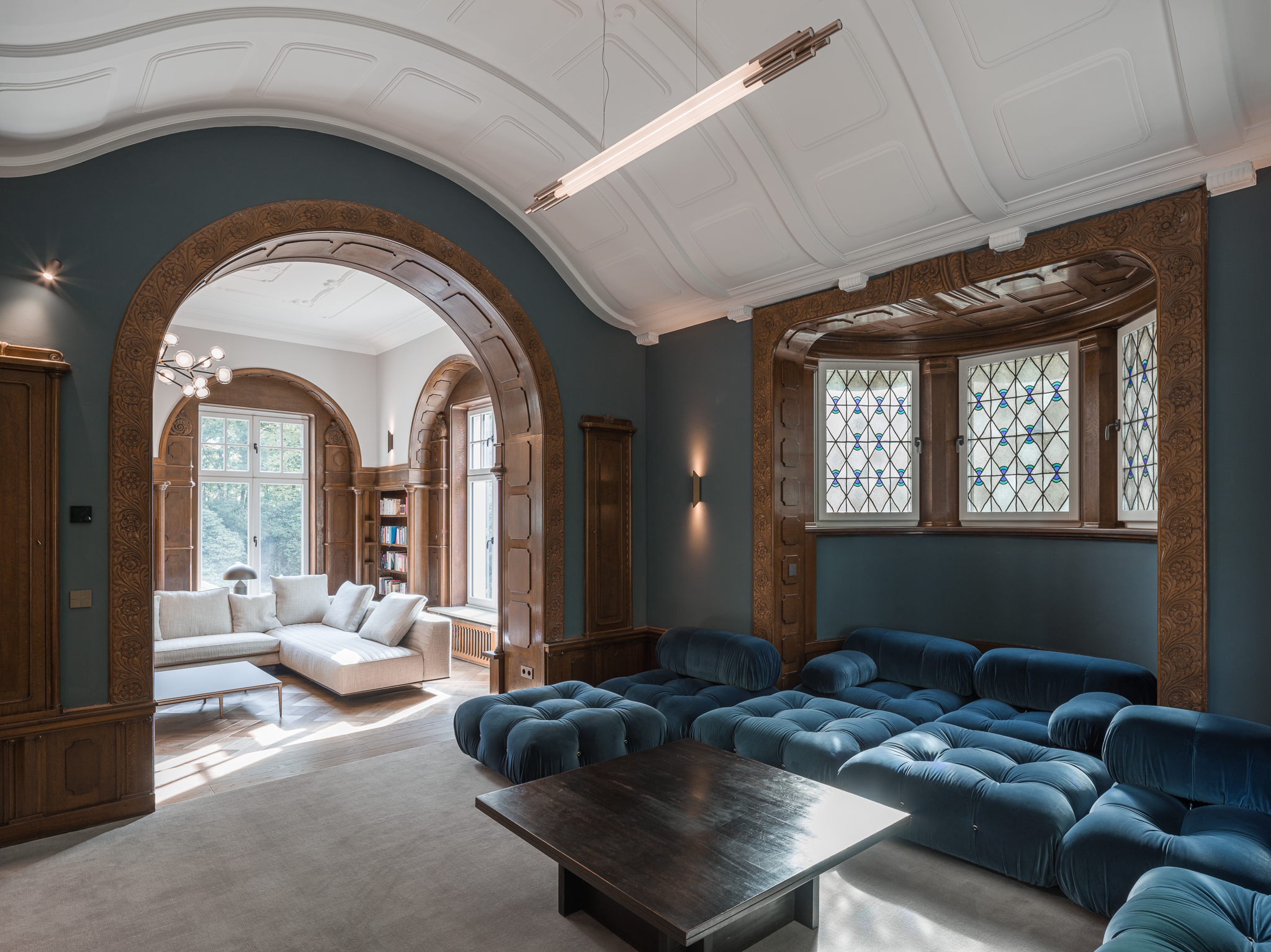 Sicherheitsfenster und -Türen im Premium-Sonderbau